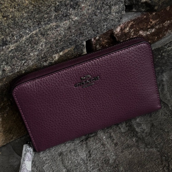 NWT COACH Medium ID Zip Around Wallet - Picture 12 of 13